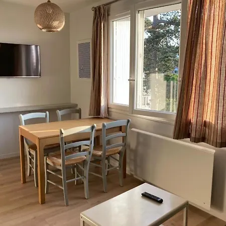 Very Center, Sea View - Private Parking *