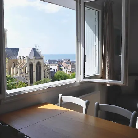 Very Center, Sea View - Private Parking