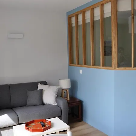 Very Center, Sea View - Private Parking *