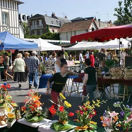 Very Center, Sea View - Private Parking Apartamento Villers-sur-Mer