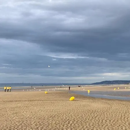 Very Center, Sea View - Private Parking Villers-sur-Mer